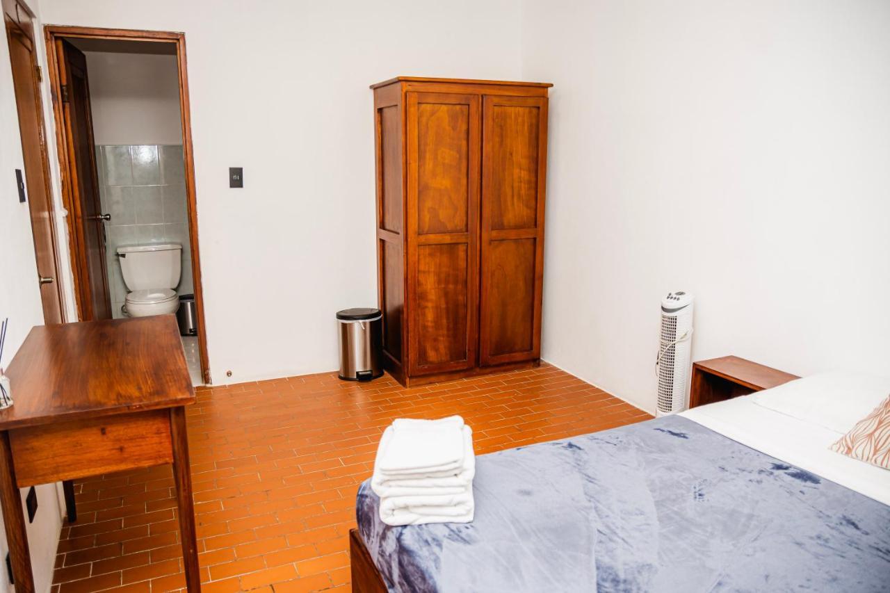 Hotel Luz De Luna サンホセ エクステリア 写真